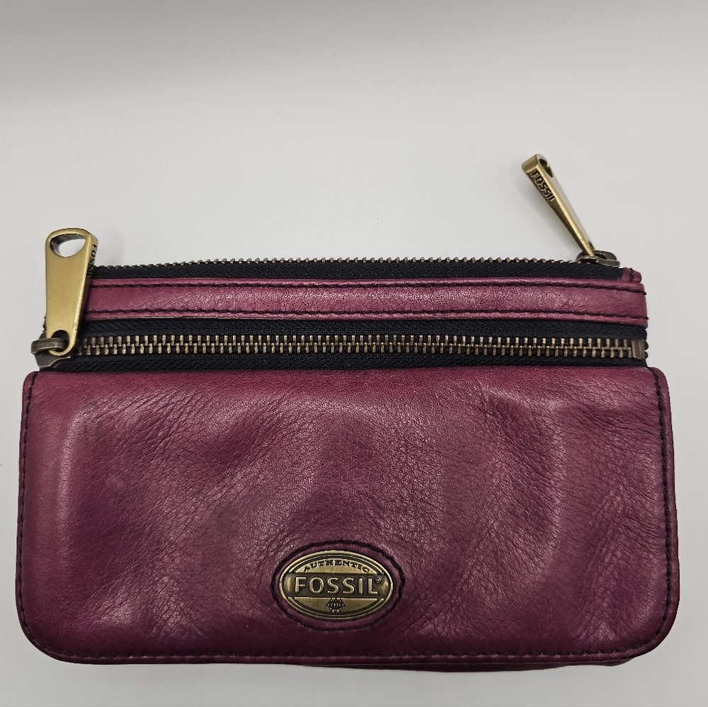 Fossil Women's Burgundy Leather Wallet